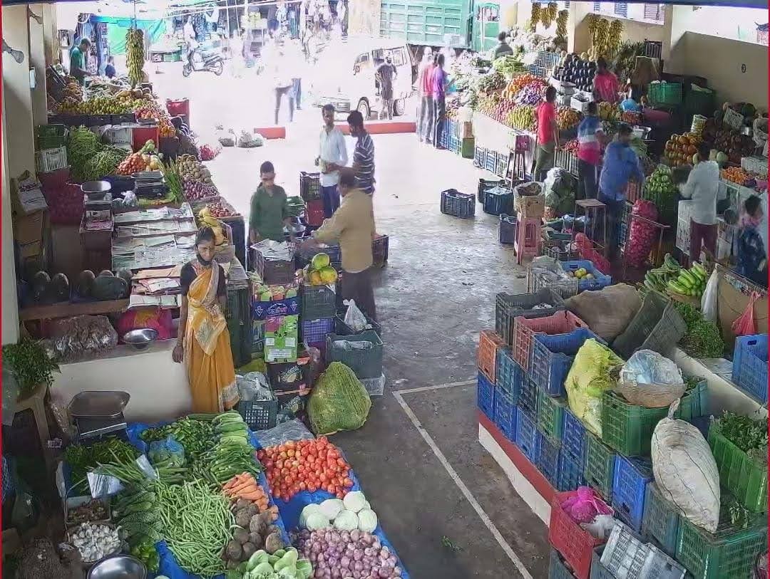 ಬಜ್ಪೆ : ನವೀಕೃತ ಮಾರುಕಟ್ಟೆ ಪುನರಾರಂಭ