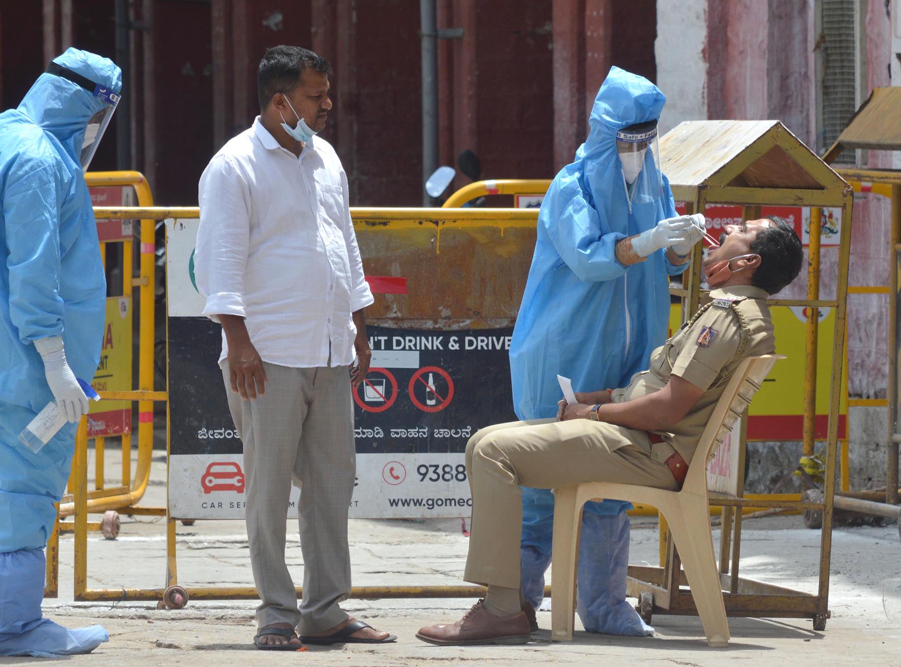 ಸೀಲ್‍ಡೌನ್ ಆಗಿದ್ದ ಠಾಣೆಯ ಇಬ್ಬರು ಪೊಲೀಸರಿಗೆ ಕೊರೋನ ಸೋಂಕು