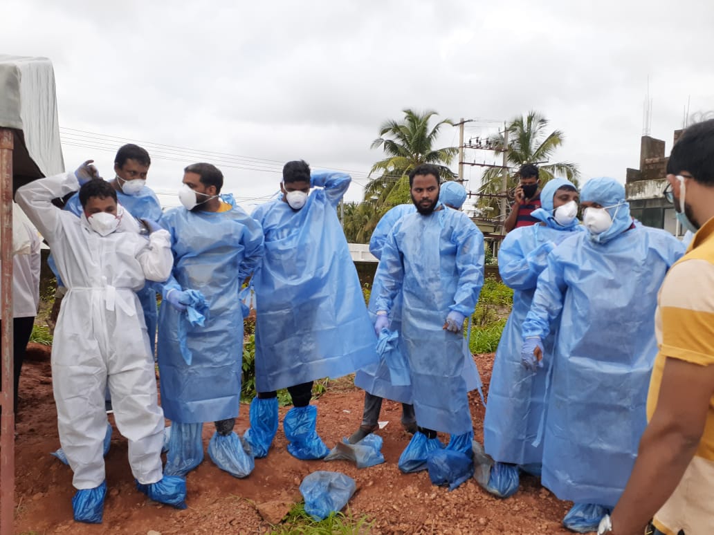 ಕೊರೋನದಿಂದ ಮೃತ್ಯು : ಮುಕ್ಕಚೇರಿಯಲ್ಲಿ ಅಂತ್ಯಕ್ರಿಯೆ