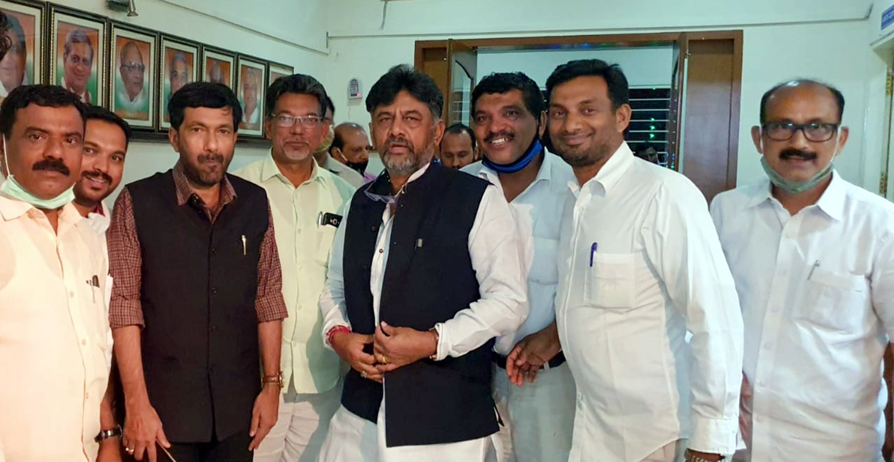 ಕೊಡಗಿನಲ್ಲಿ ಪೊಲೀಸ್ ದೌರ್ಜನ್ಯ ಆರೋಪ: ಅಲ್ಪಸಂಖ್ಯಾತರ ಘಟಕದಿಂದ ಡಿಜಿ- ಐಜಿಪಿ, ಕೆಪಿಸಿಸಿ ಅಧ್ಯಕ್ಷರ ಭೇಟಿ, ದೂರು