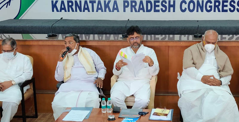 ದಪ್ಪ ಚರ್ಮದ ಕೇಂದ್ರ-ರಾಜ್ಯ ಸರಕಾರಕ್ಕೆ ಬಿಸಿ ಮುಟ್ಟಿಸಲು ಹೋರಾಟ ಅನಿವಾರ್ಯ: ಸಿದ್ದರಾಮಯ್ಯ