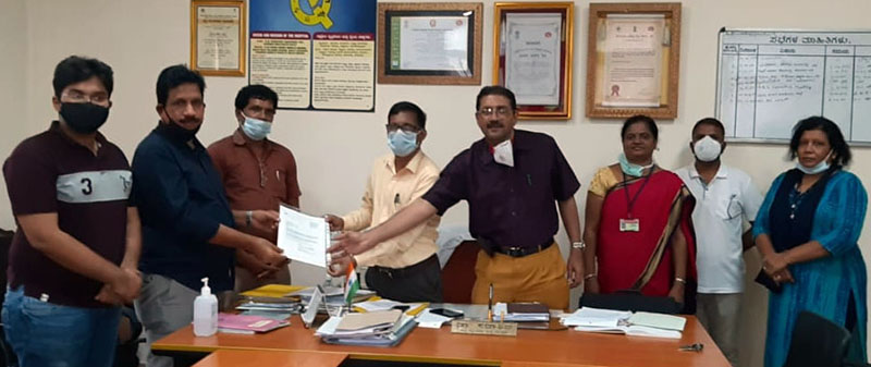 ಲ್ಯಾಂಡ್ ಮಾರ್ಕ್ ಇನ್ಫ್ರಾಟೆಕ್ ವತಿಯಿಂದ ವೆನ್ಲಾಕ್ ಆಸ್ಪತ್ರೆಗೆ 1 ಸಾವಿರ ಎನ್-95 ಮಾಸ್ಕ್ ವಿತರಣೆ