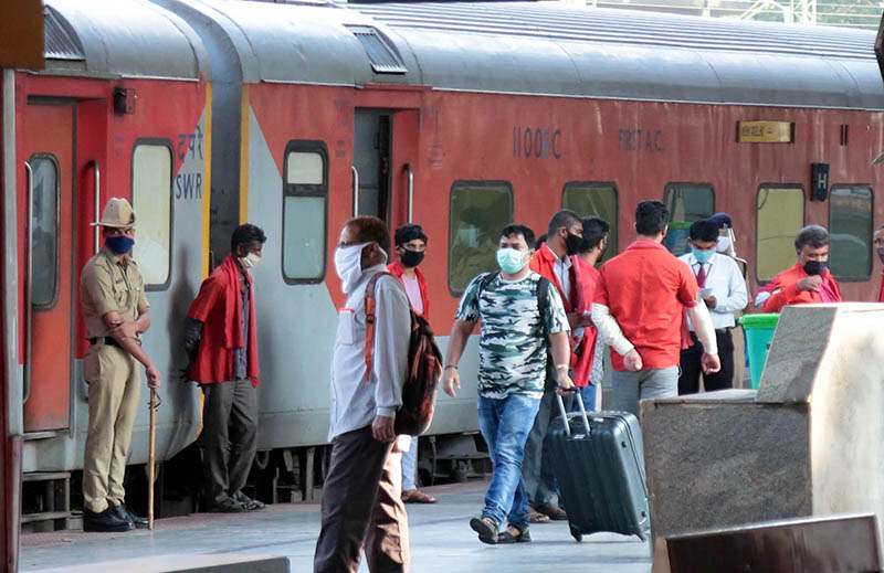 ಶ್ರಮಿಕ್ ರೈಲುಗಳಲ್ಲಿ ರಾಜ್ಯದಿಂದ 3.75 ಲಕ್ಷ ಜನರು ಹೊರ ರಾಜ್ಯಗಳಿಗೆ ವಾಪಸ್