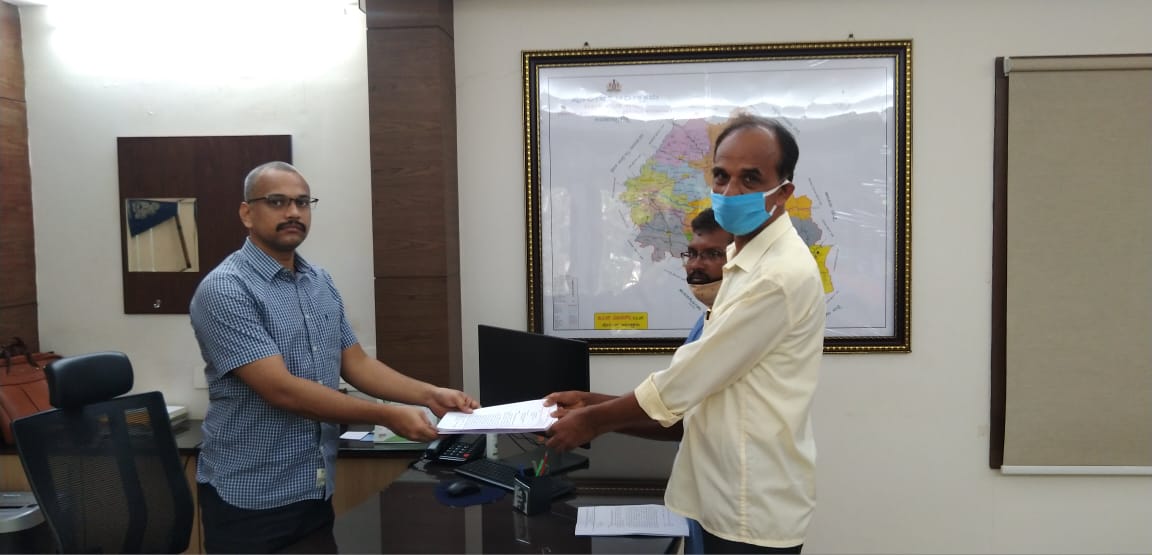 ಗೃಹರಕ್ಷಕ ದಳದ ಸಿಬ್ಬಂದಿಯನ್ನು ಮರಳಿ ಕೆಲಸಕ್ಕೆ ನಿಯೋಜಿಸಲು ಒತ್ತಾಯಿಸಿ ಜಿಲ್ಲಾ ಎಸ್ಪಿಗೆ ಸಿಐಟಿಯು ಮನವಿ