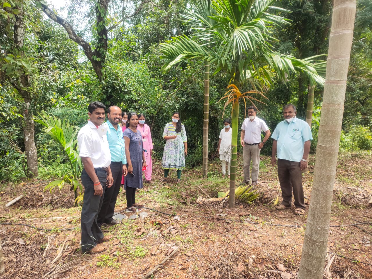 ಸಂಶಯಾಸ್ಪದ ಡೆಂಗ್ ಪ್ರದೇಶಕ್ಕೆ ದ.ಕ. ಜಿಪಂ ಅಧ್ಯಕ್ಷೆ ಭೇಟಿ