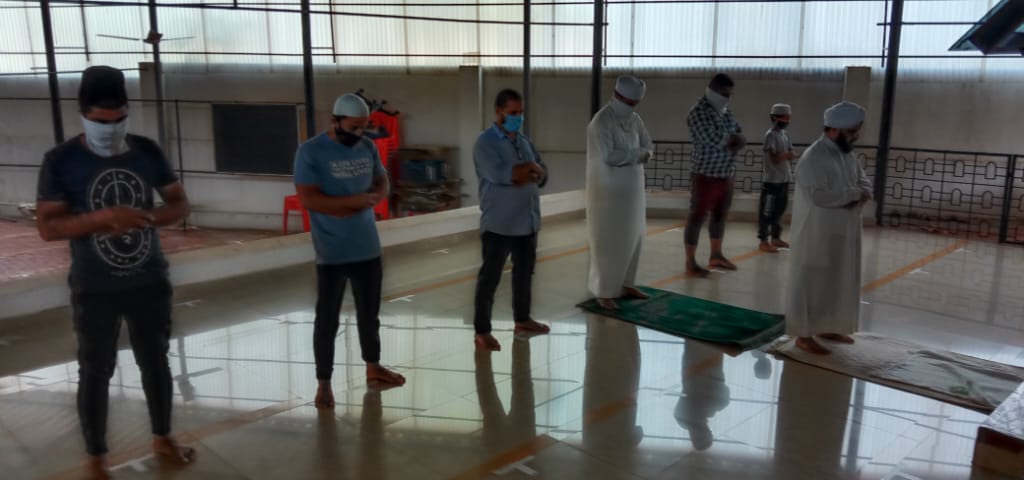 ಉಡುಪಿ ಜಿಲ್ಲೆಯಲ್ಲಿ ಬೆರಳೆಣಿಕೆಯ ಮಸೀದಿಗಳು ಪುನಾರಂಭ