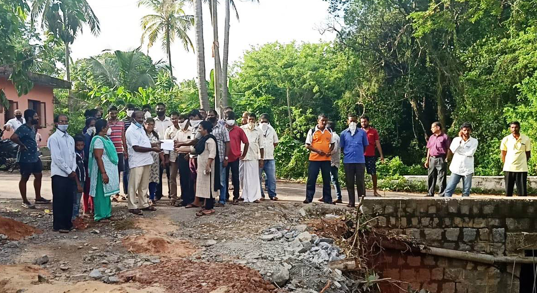 ಕಾಪು ತೋಡಿಗೆ ತಡೆಗೋಡೆ ನಿರ್ಮಾಣ ವಿವಾದ