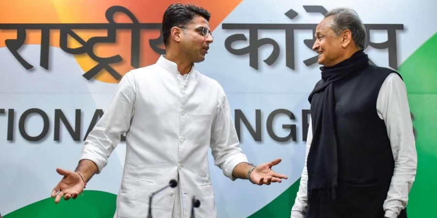 ನಿರರ್ಗಳ ಇಂಗ್ಲಿಷ್ ಮಾತು, ಸುಂದರವಾಗಿದ್ದರಷ್ಟೇ ಸಾಲದು: ಪೈಲಟ್ ಗೆ ಕುಟುಕಿದ ಗೆಹ್ಲೋಟ್