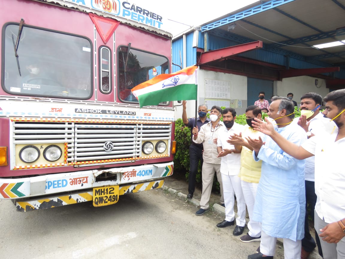 ಕಲ್ಯಾಣ ಕರ್ನಾಟಕಕ್ಕೆ ನವೀಕರಿಸಬಹುದಾದ 650 ಹಾಸಿಗೆಗಳ ರವಾನೆ: ಡಿ.ಕೆ.ಶಿವಕುಮಾರ್