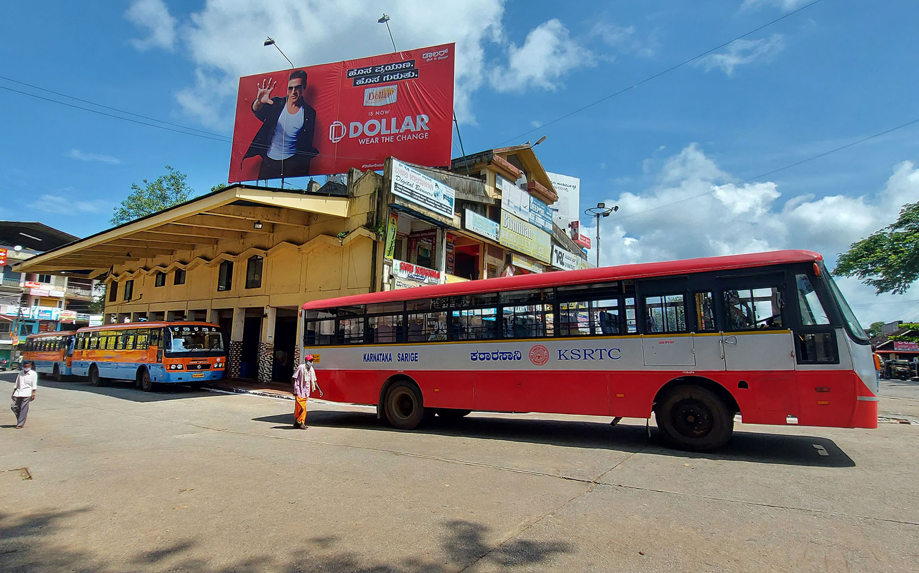 ಉಡುಪಿ: ಅಂತರ ಜಿಲ್ಲಾ ಬಸ್ ಸೇವೆ ಆರಂಭ; ಪ್ರಯಾಣಿಕರದ್ದೇ ಕೊರತೆ