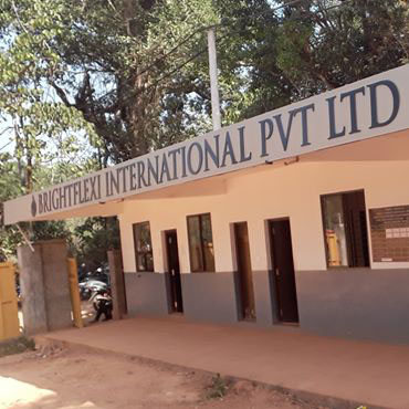 ಪಡುಬಿದ್ರಿ: ಸೀಲ್‌ಡೌನ್ ನಿಯಮ ಉಲ್ಲಂಘನೆ; ಗುಜರಾತ್ ಮೂಲದ ಕಂಪೆನಿ ವಿರುದ್ಧ ಪ್ರಕರಣ ದಾಖಲು