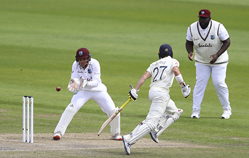 ಟೆಸ್ಟ್‌ನಲ್ಲಿ 2,000 ರನ್, 100 ವಿಕೆಟ್ ಪಡೆದ ವಿಂಡೀಸ್‌ನ 3ನೇ ಆಟಗಾರ ಹೋಲ್ಡರ್