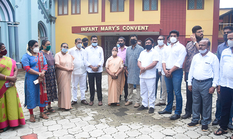 ವಿಧಾನ ಪರಿಷತ್ ಸದಸ್ಯ ಬಿ.ಕೆ. ಹರಿಪ್ರಸಾದ್‌ರ ಜನ್ಮದಿನ ಆಚರಣೆ