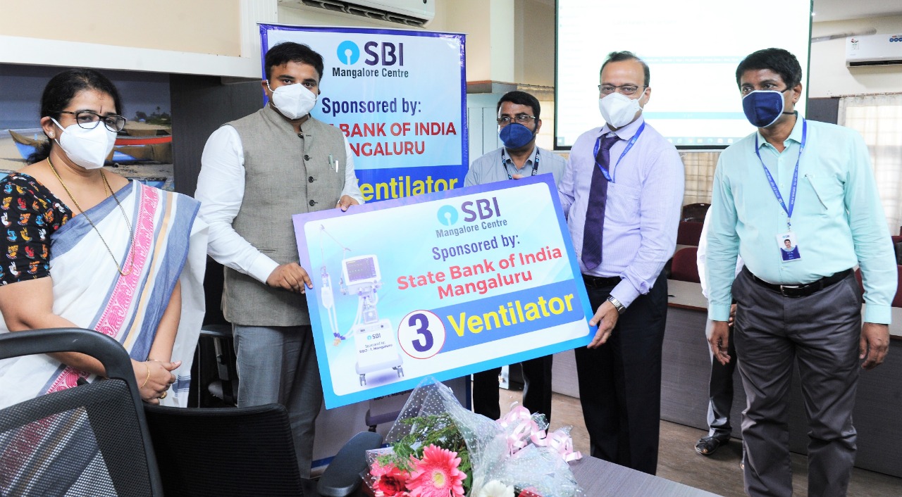 ಎಸ್‌ಬಿಐನಿಂದ ವೆನ್ಲಾಕ್ ಆಸ್ಪತ್ರೆಗೆ ಮೂರು ವೆಂಟಿಲೇಟರ್ ಕೊಡುಗೆ
