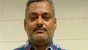 ಉ.ಪ್ರ.: 8 ಪೊಲೀಸರ ಹತ್ಯೆ ರೂವಾರಿ ವಿಕಾಸ್ ದುಬೆ ಬಂಧನಕ್ಕೆ 25ಕ್ಕೂ ಅಧಿಕ ಪೊಲೀಸ್ ತಂಡಗಳ ರಚನೆ