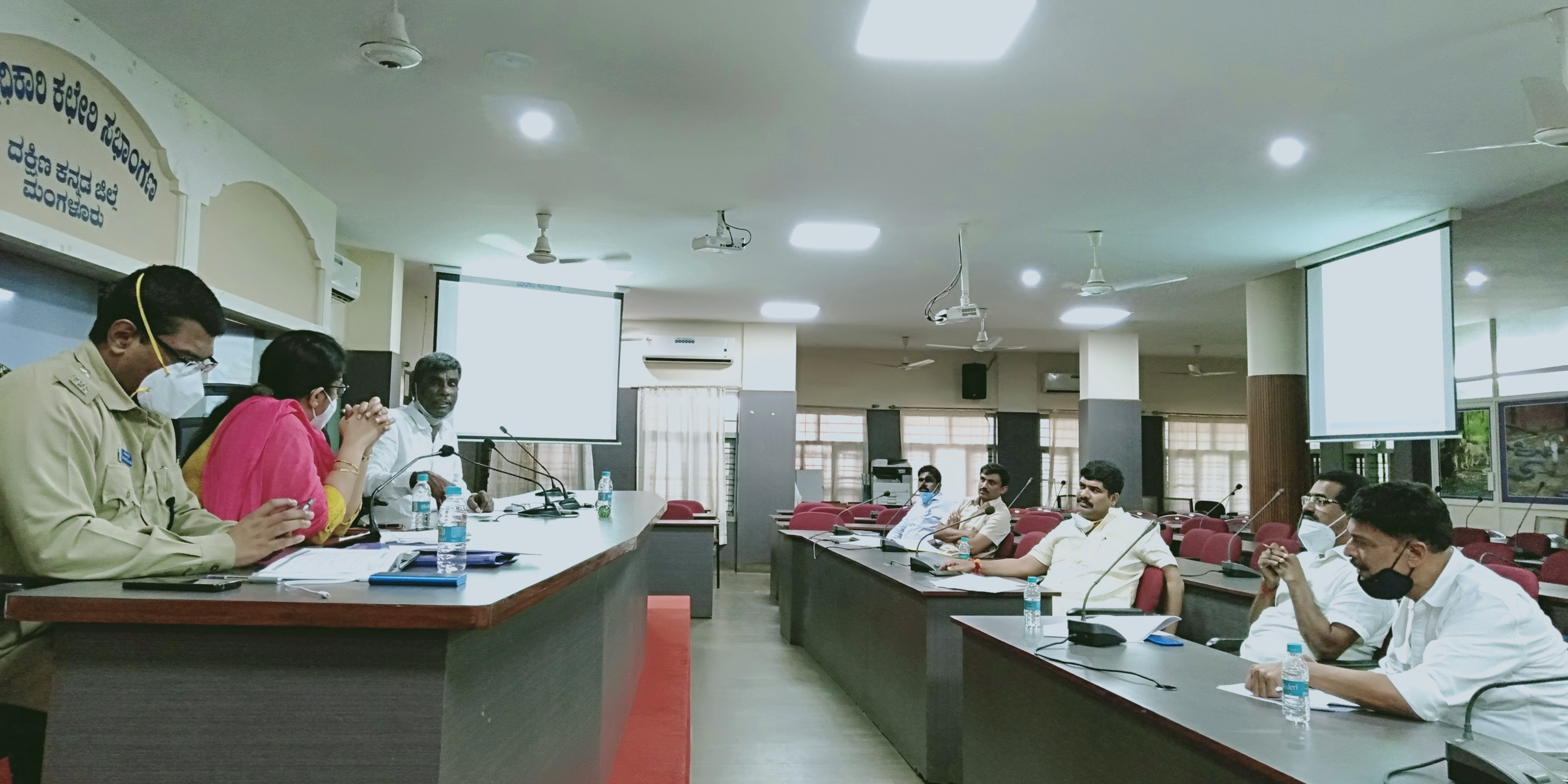 ಗ್ರಾಪಂ ಮೂಲಕ ಮರಳು ಮಾರಾಟಕ್ಕೆ ಚಿಂತನೆ : ಮರಳುಗಾರಿಕೆ ಕುರಿತ ಸಭೆಯಲ್ಲಿ ಸಚಿವ ಕೋಟ