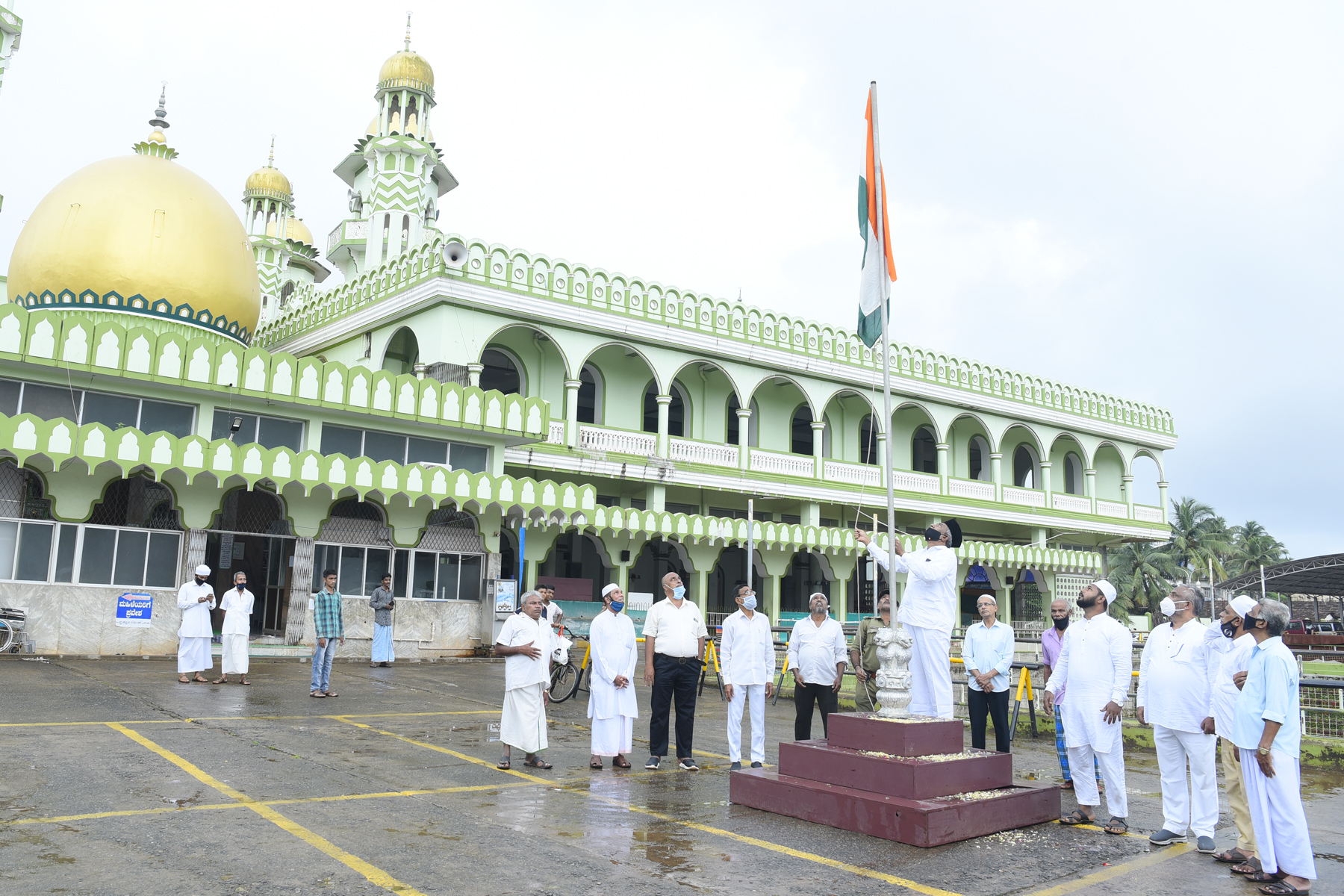 ದೇಶದ ಸಂವಿಧಾನ, ಧಾರ್ಮಿಕ ಸಂದೇಶದಿಂದ ಬಲಿಷ್ಟ ಭಾರತ ನಿರ್ಮಾಣ ಸಾಧ್ಯ-ರಶೀದ್ ಹಾಜಿ