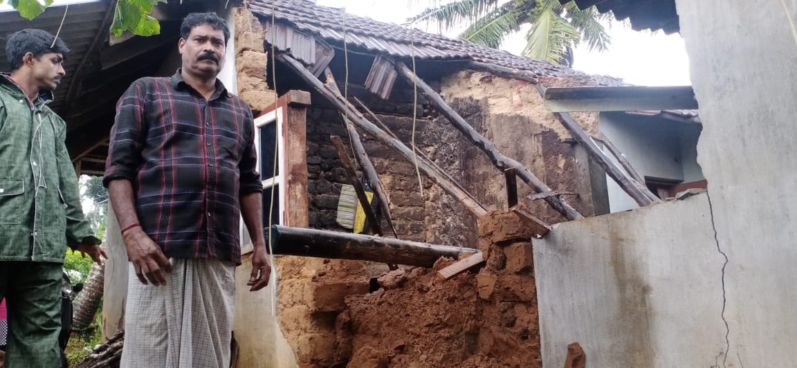 ಚಿಕ್ಕಮಗಳೂರಿನಲ್ಲಿ ಮುಂದುವರಿದ ಮಳೆಯ ಆರ್ಭಟ: ಮನೆಗೆ ಹಾನಿ, ನದಿಗಳಲ್ಲಿ ನೀರಿನ ಹರಿವು ಹೆಚ್ಚಳ