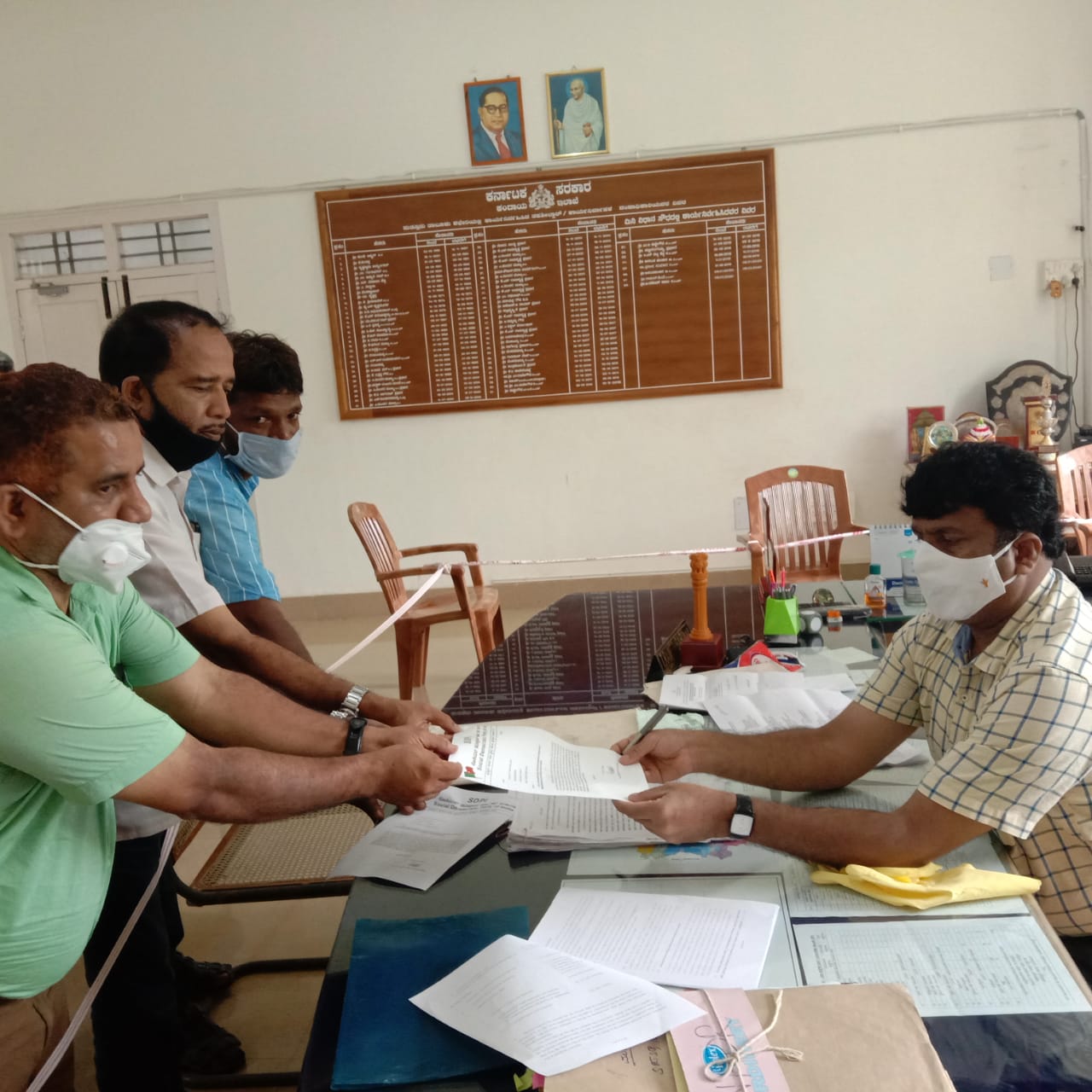 ಪುತ್ತೂರು:  ​ಬಿಸಿಯೂಟ ಕಾರ್ಮಿಕರಿಗೆ ಗೌರವ ಧನ ಪಾವತಿಗೆ ಆಗ್ರಹಿಸಿ ಎಸ್‍ಡಿಪಿಐ ಮನವಿ