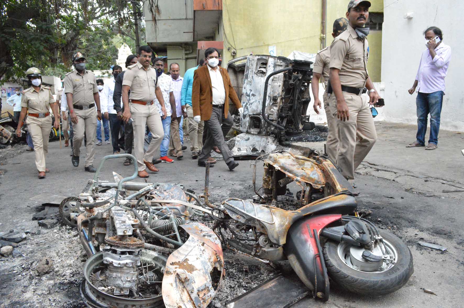 ಬೆಂಗಳೂರು ಹಿಂಸಾಚಾರ ಪ್ರಕರಣ: ಪ್ರಮುಖರ ಹೇಳಿಕೆ ದಾಖಲಿಸಿಕೊಂಡ ಸಿಸಿಬಿ