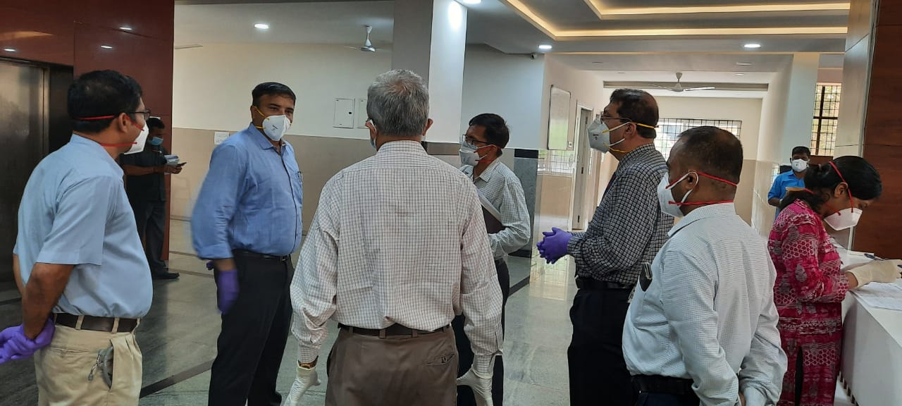 ವೆನ್ಲಾಕ್ ಆಸ್ಪತ್ರೆಗೆ ಜಿಲ್ಲಾಧಿಕಾರಿ ಭೇಟಿ