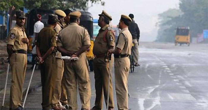 ಬೆಂಗಳೂರಿನಲ್ಲಿ ಬಾಂಬ್ ಸ್ಫೋಟಿಸುವ ಬಗ್ಗೆ ಟ್ವೀಟ್ ಹಿನ್ನೆಲೆ: ಪೊಲೀಸ್ ಭದ್ರತೆ ಹೆಚ್ಚಳ