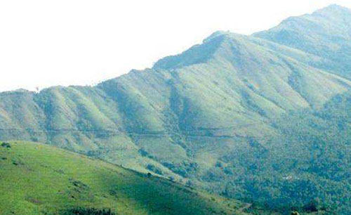 ಚಿಕ್ಕಮಗಳೂರು: ಪ್ರವಾಸಿಗರಿಗೆ ವಿಧಿಸಿದ್ದ ನಿರ್ಬಂಧ ತೆರವುಗೊಳಿಸಿದ ಜಿಲ್ಲಾಡಳಿತ