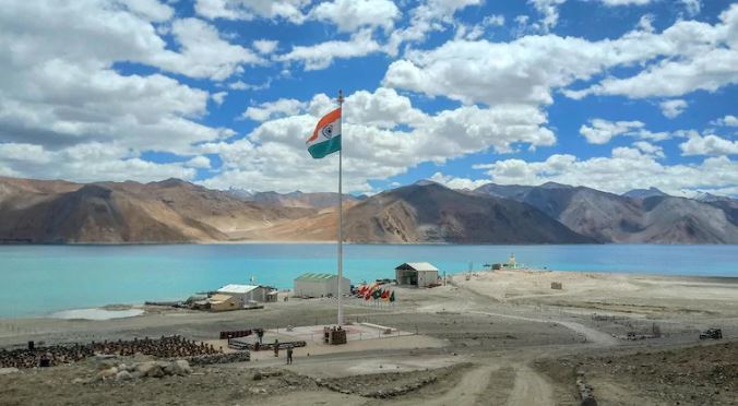 ಲಡಾಖ್: ಪ್ಯಾಂಗೋಂಗ್ ಸಮೀಪ ಭಾರತ-ಚೀನಾ ಸೈನಿಕರ ನಡುವೆ ಘರ್ಷಣೆ;  ವರದಿ