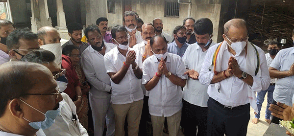 ನಳಿನ್ ಕುಮಾರ್ ಕಟೀಲು ಆರೋಗ್ಯ ವೃದ್ಧಿಸಲು ಶ್ರೀ ಸೋಮನಾಥ ದೇವಳದಲ್ಲಿ ಸಾಮೂಹಿಕ ಪ್ರಾರ್ಥನೆ