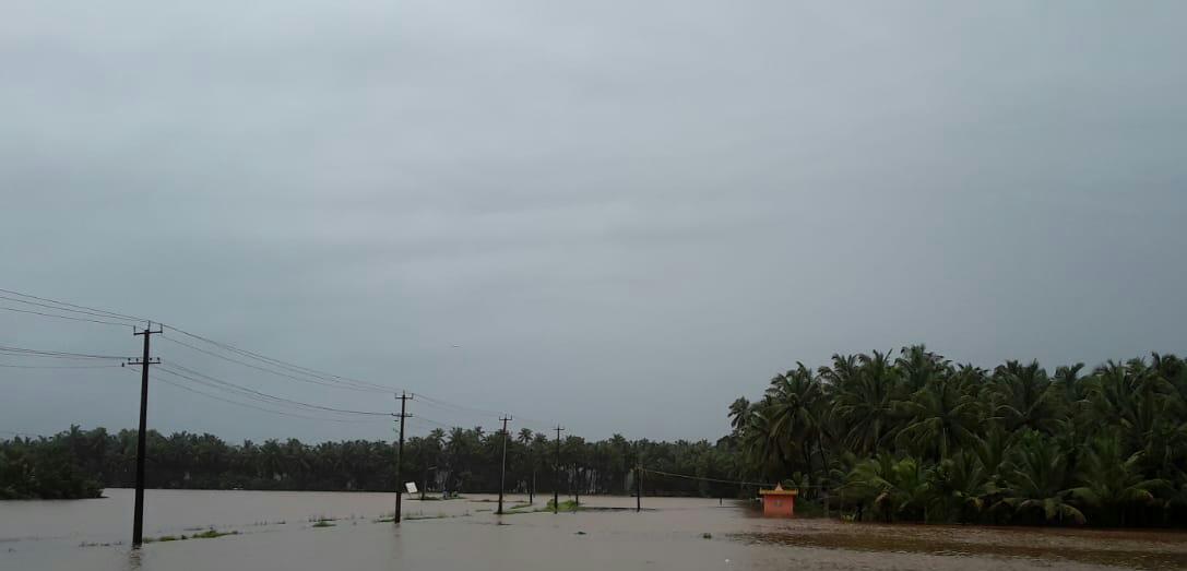 ಉಡುಪಿ ಜಿಲ್ಲೆಯಾದ್ಯಂತ ಭಾರೀ ಮಳೆ, ಬೈಂದೂರಿನಲ್ಲಿ ನೆರೆ