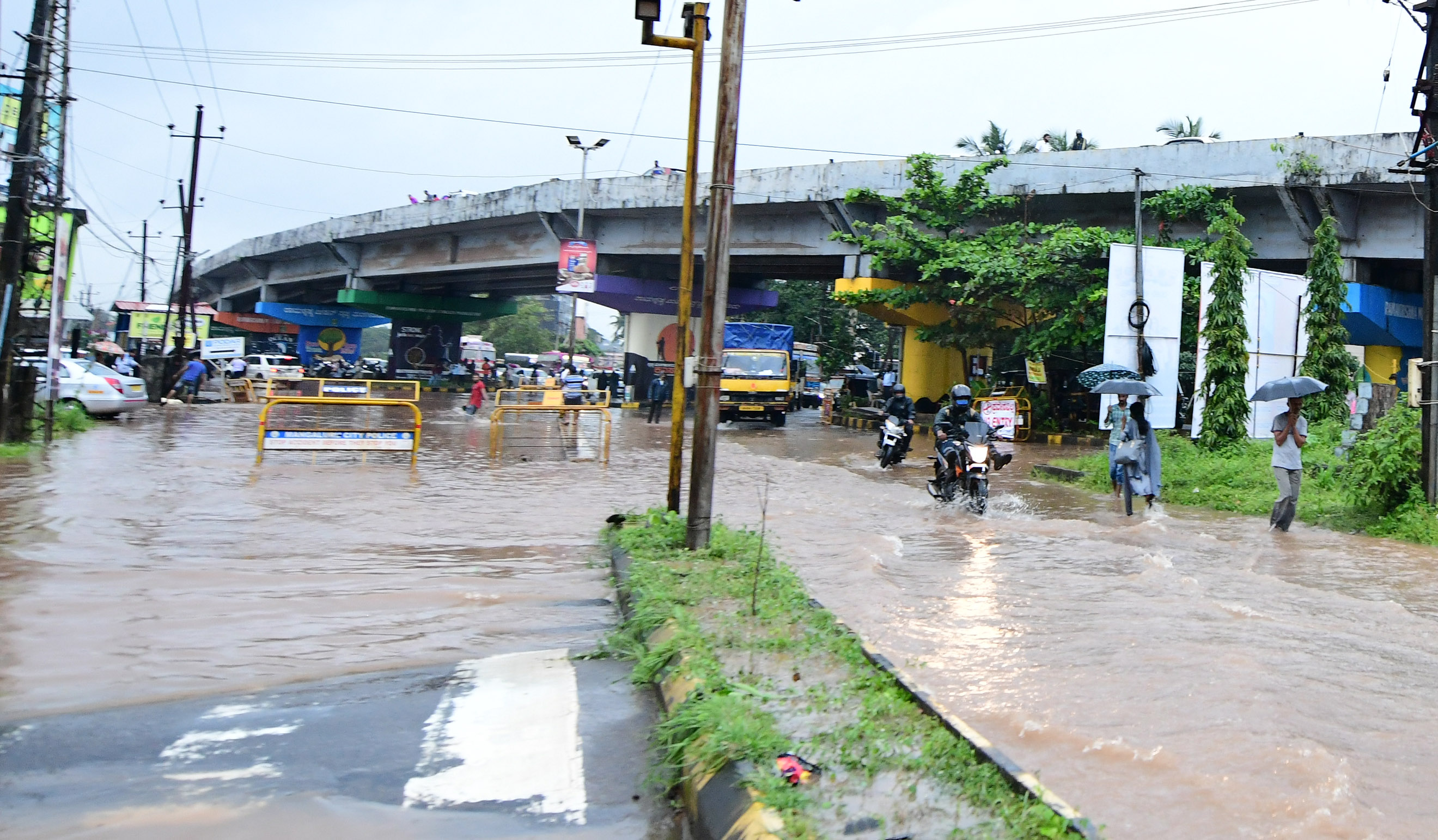 ಭಾರೀ ಮಳೆಗೆ ಮತ್ತೆ ಮಂಗಳೂರು ಜಲಾವೃತ