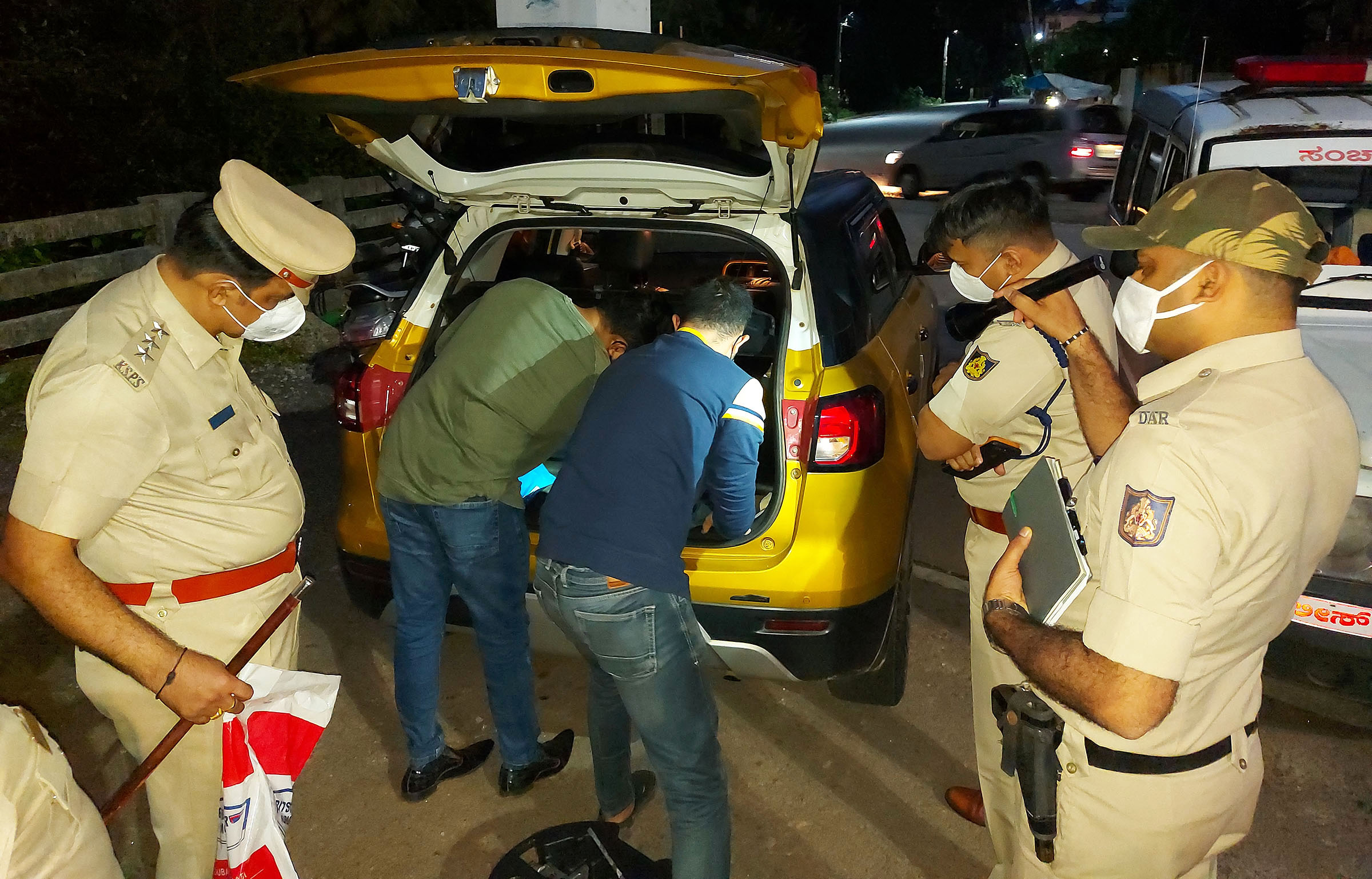 ಡ್ರಗ್ಸ್ ವಿರುದ್ಧ ಎಸ್ಪಿ ನೇತೃತ್ವದಲ್ಲಿ ದಿಢೀರ್ ಕಾರ್ಯಾಚರಣೆ