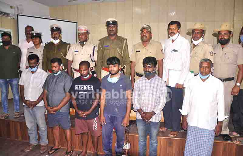 ಮಗನನ್ನೇ ಕೊಲ್ಲಲು ಸುಪಾರಿ ಕೊಟ್ಟಿದ್ದ ತಂದೆ: ಹತ್ಯೆ ಪ್ರಕರಣ ಭೇದಿಸಿದ ಚನ್ನರಾಯಪಟ್ಟಣ ಪೊಲೀಸರು