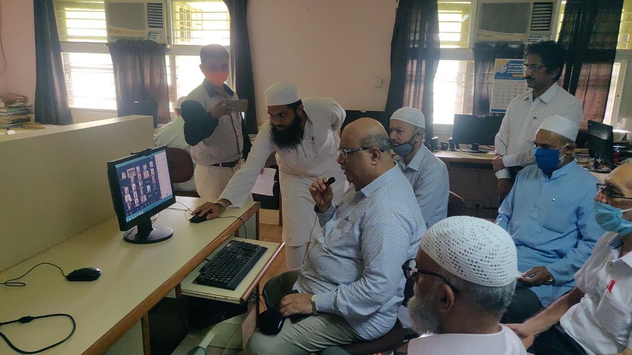 ಭಟ್ಕಳ: ಅಂಜುಮಾನ್ ಅಧ್ಯಕ್ಷ ಕಾಜಿಯಾ ಮುಜಮ್ಮಿಲ್ ರಿಂದ ಆನ್‌ಲೈನ್ ತರಗತಿ ಉದ್ಘಾಟನೆ