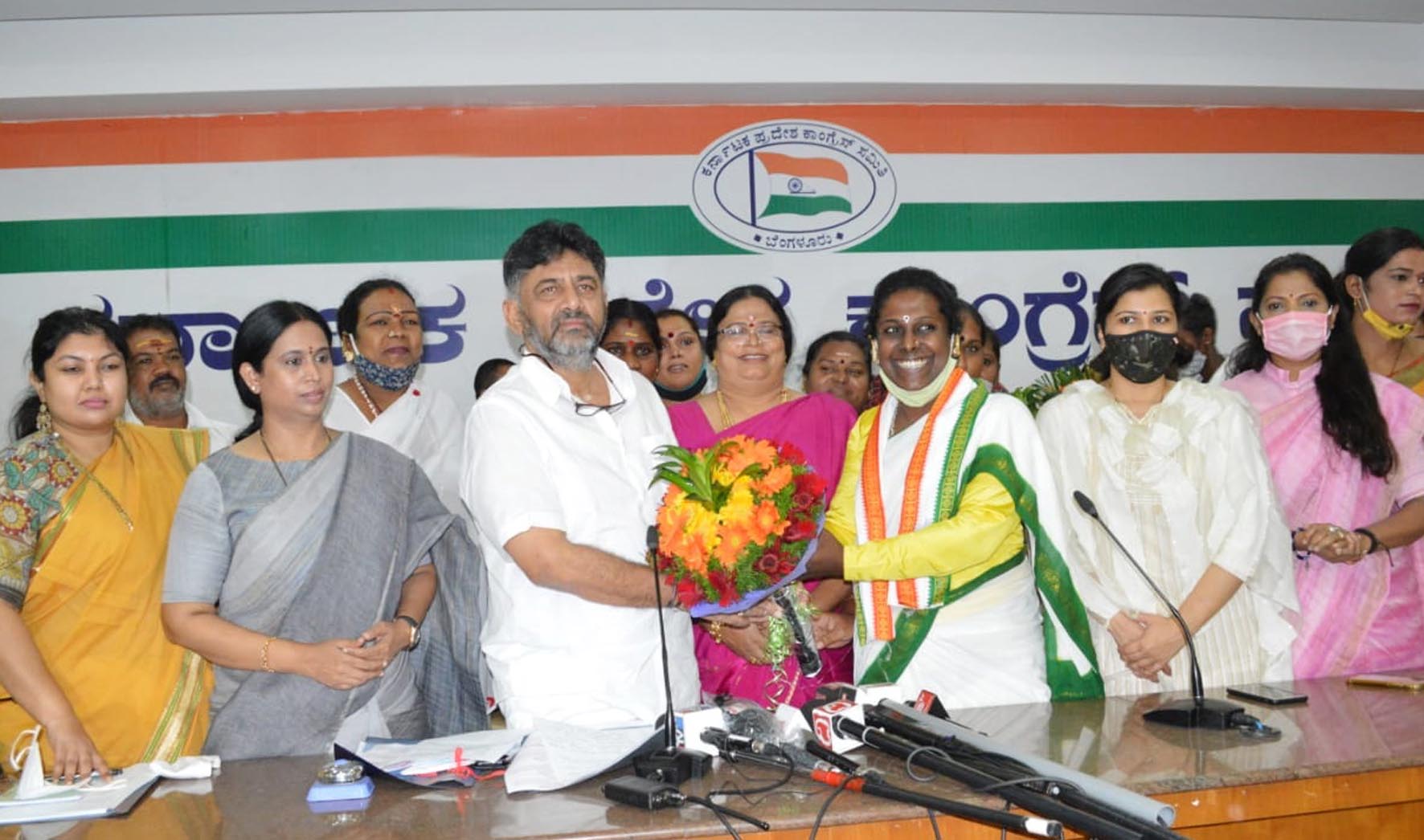 ಮಹಿಳಾ ಮತದಾರರನ್ನು ಪಕ್ಷದೆಡೆಗೆ ಆಕರ್ಷಿಸಿ: ಕೆಪಿಸಿಸಿ ಅಧ್ಯಕ್ಷ  ಡಿ.ಕೆ.ಶಿವಕುಮಾರ್