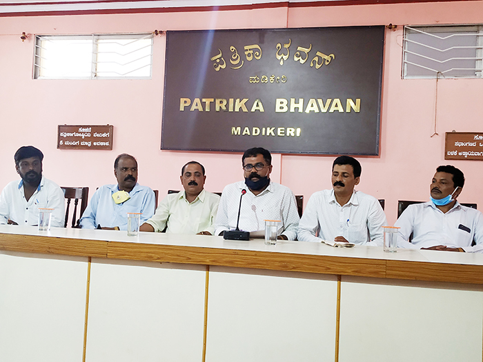 ಕಾರ್ಮಿಕರ ಹಕ್ಕುಗಳನ್ನು ಕಸಿದುಕೊಳ್ಳಲು ಕಾರ್ಮಿಕ ಮಸೂದೆಗಳ ಜಾರಿ: ಐಎನ್‍ಟಿಯುಸಿ