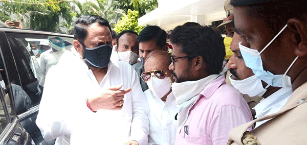 ತಳವಾರ ಪರಿವಾರಕ್ಕೆ ಶೀಘ್ರವೇ ಪರಿಶಿಷ್ಟ ಪಂಗಡ ಪ್ರಮಾಣ ಪತ್ರ ವಿತರಣೆ: ಡಿಸಿಎಂ ಲಕ್ಷ್ಮಣ ಸವದಿ