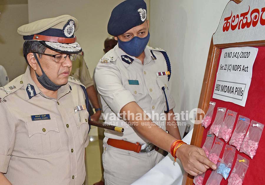 ಮಾದಕದ ವಿರುದ್ಧ ಬೆಂಗಳೂರು ಪೊಲೀಸರ ಕಾರ್ಯಾಚರಣೆ: 28 ಮಂದಿ ಸೆರೆ, 1.57 ಕೋಟಿ ರೂ. ಮೌಲ್ಯದ ವಸ್ತು ಜಪ್ತಿ