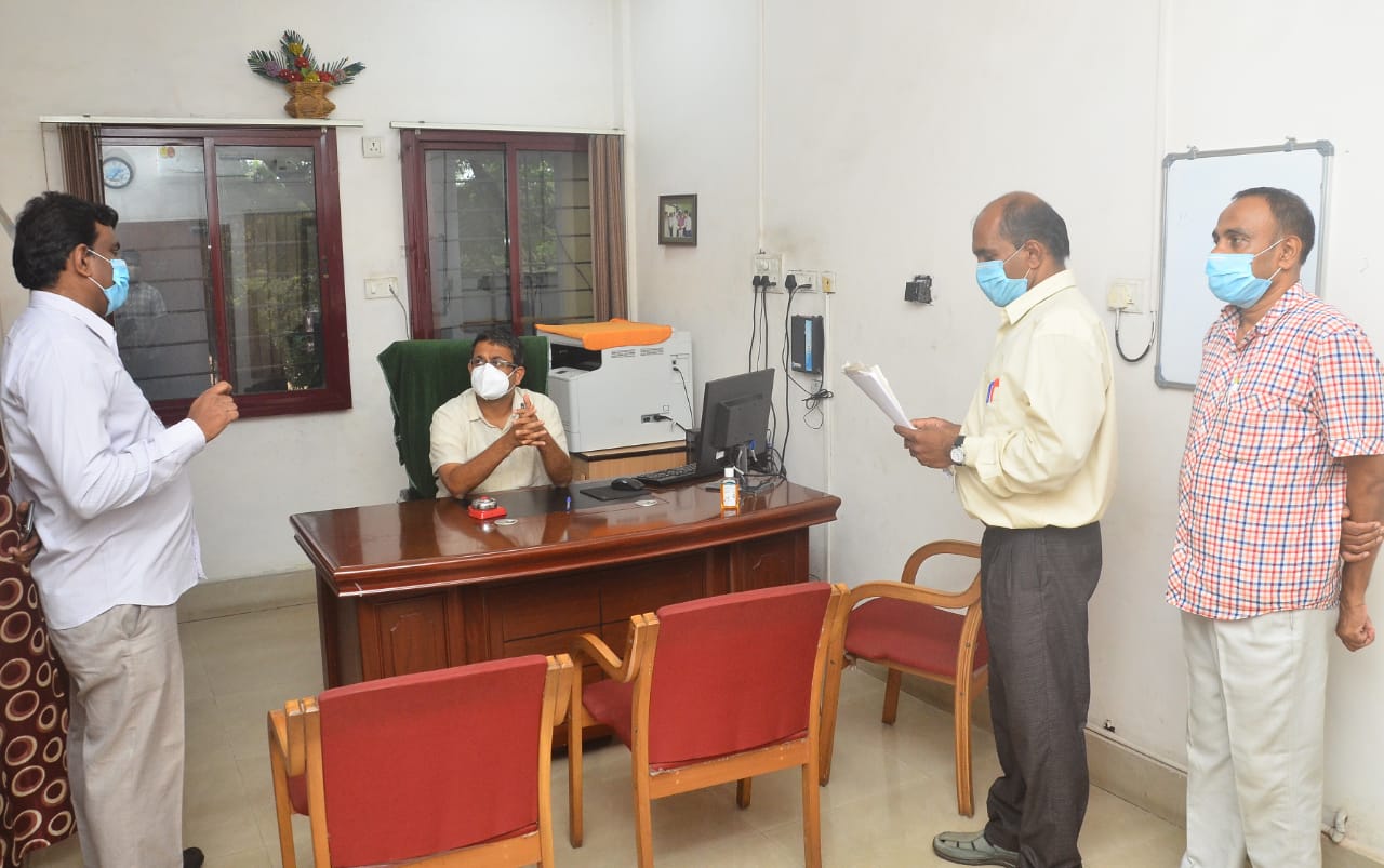 ಸರಕಾರದ ಯೋಜನೆಯನ್ನು ಜನರಿಗೆ ತಲುಪಿಸಿ: ಡಾ.ಹರ್ಷ