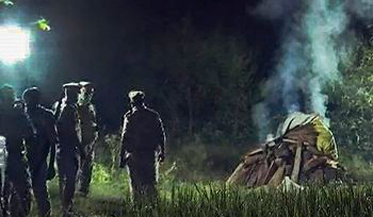 ಹತ್ರಸ್:  ಘಟನಾ ಸ್ಥಳಕ್ಕೆ ಸಿಬಿಐ ತಂಡ ಭೇಟಿ