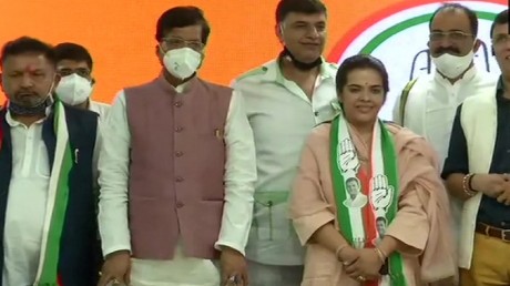 ಕಾಂಗ್ರೆಸ್ ಸೇರಿದ ಶರದ್ ಯಾದವ್ ಪುತ್ರಿ ಸುಭಾಷಿಣಿ