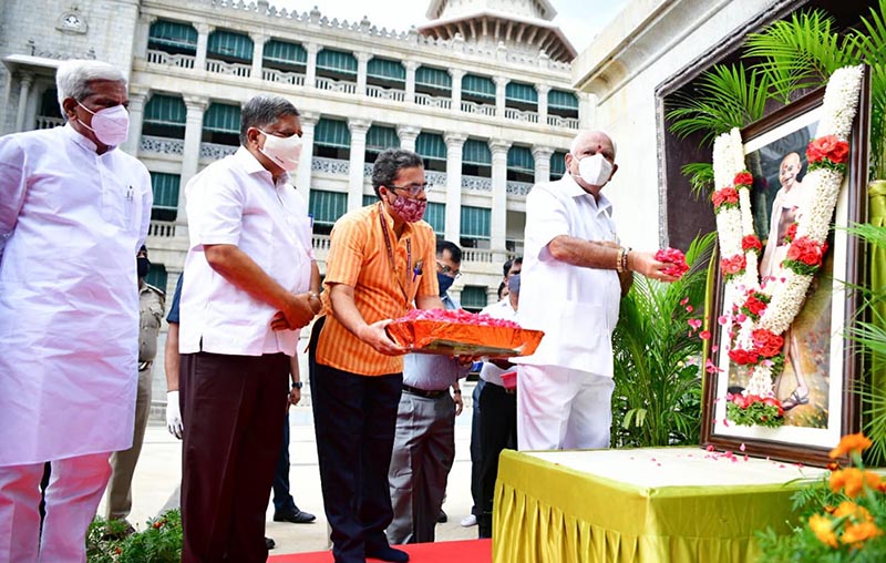 ಮಹಾತ್ಮ ಗಾಂಧಿ ನಮ್ಮ ಸರಕಾರದ ಯೋಜನೆಗಳಿಗೆ ಪ್ರೇರಕ ಶಕ್ತಿ: ಮುಖ್ಯಮಂತ್ರಿ ಯಡಿಯೂರಪ್ಪ