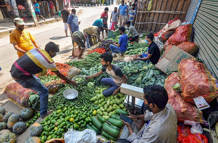 ಬೆಂಗಳೂರು: ಅನ್‍ಲಾಕ್ ಬಳಿಕ ನಗರದಲ್ಲಿ ಬೀದಿಬದಿ ವ್ಯಾಪಾರ ಸುಧಾರಣೆ