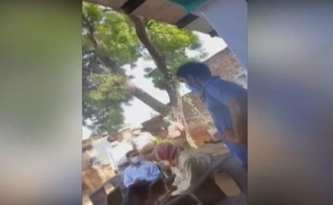 “ಪತ್ರಕರ್ತರು ಹೋಗುತ್ತಾರೆ, ಇಲ್ಲಿ ಉಳಿಯುವವರು ನಾವು ಮಾತ್ರ”