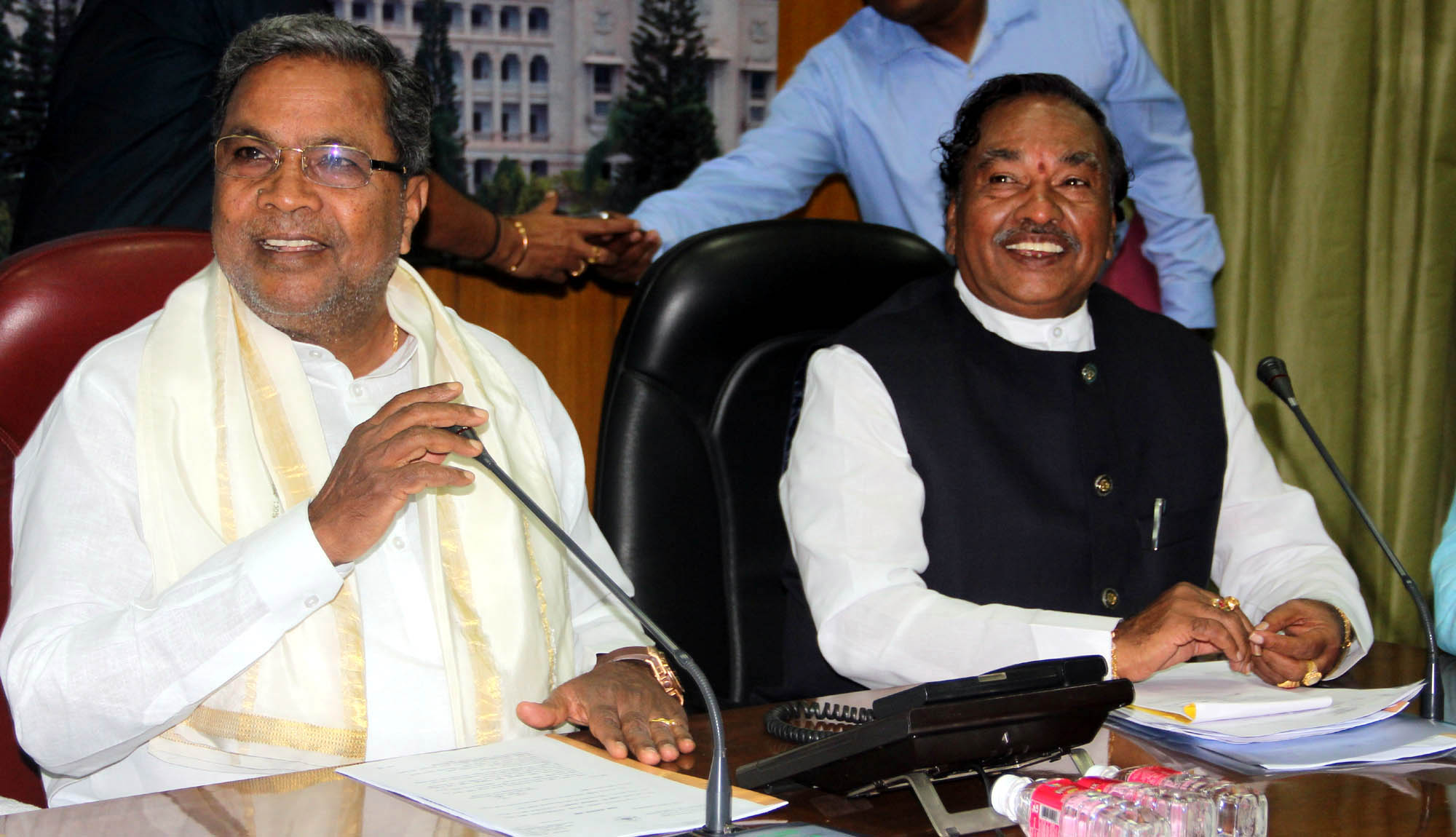 ವಿಪಕ್ಷ ನಾಯಕ ಸಿದ್ದರಾಮಯ್ಯ ಟ್ವೀಟ್ ಮಾಡಲು ಮಾತ್ರ ಸಕ್ರಿಯ: ಸಚಿವ ಈಶ್ವರಪ್ಪ