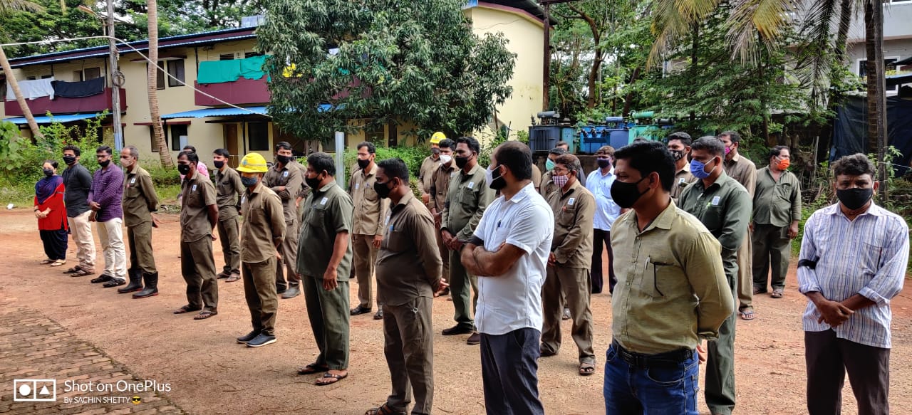 ಭಟ್ಕಳ : ವಿದ್ಯುತ್ ಕ್ಷೇತ್ರದ ಖಾಸಗೀಕರಣ ವಿರೋಧಿಸಿ ಪ್ರತಿಭಟನೆ