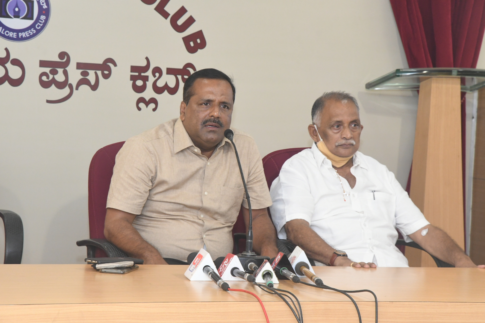 ಆಯುಷ್ಮಾನ್ ಯೋಜನೆ ಅನುಷ್ಠಾನ ಗೊಂದಲ ನಿವಾರಣೆಗೆ ಶಾಸಕ ಯು.ಟಿ.ಖಾದರ್ ಒತ್ತಾಯ