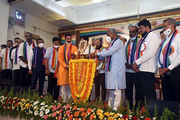 ಸಾಲ ನೀಡುವಲ್ಲಿ ಸಹಕಾರಿ ಬ್ಯಾಂಕ್ ಗಳು ನಂಬರ್ ವನ್: ಸಚಿವ ಸೋಮಶೇಖರ್