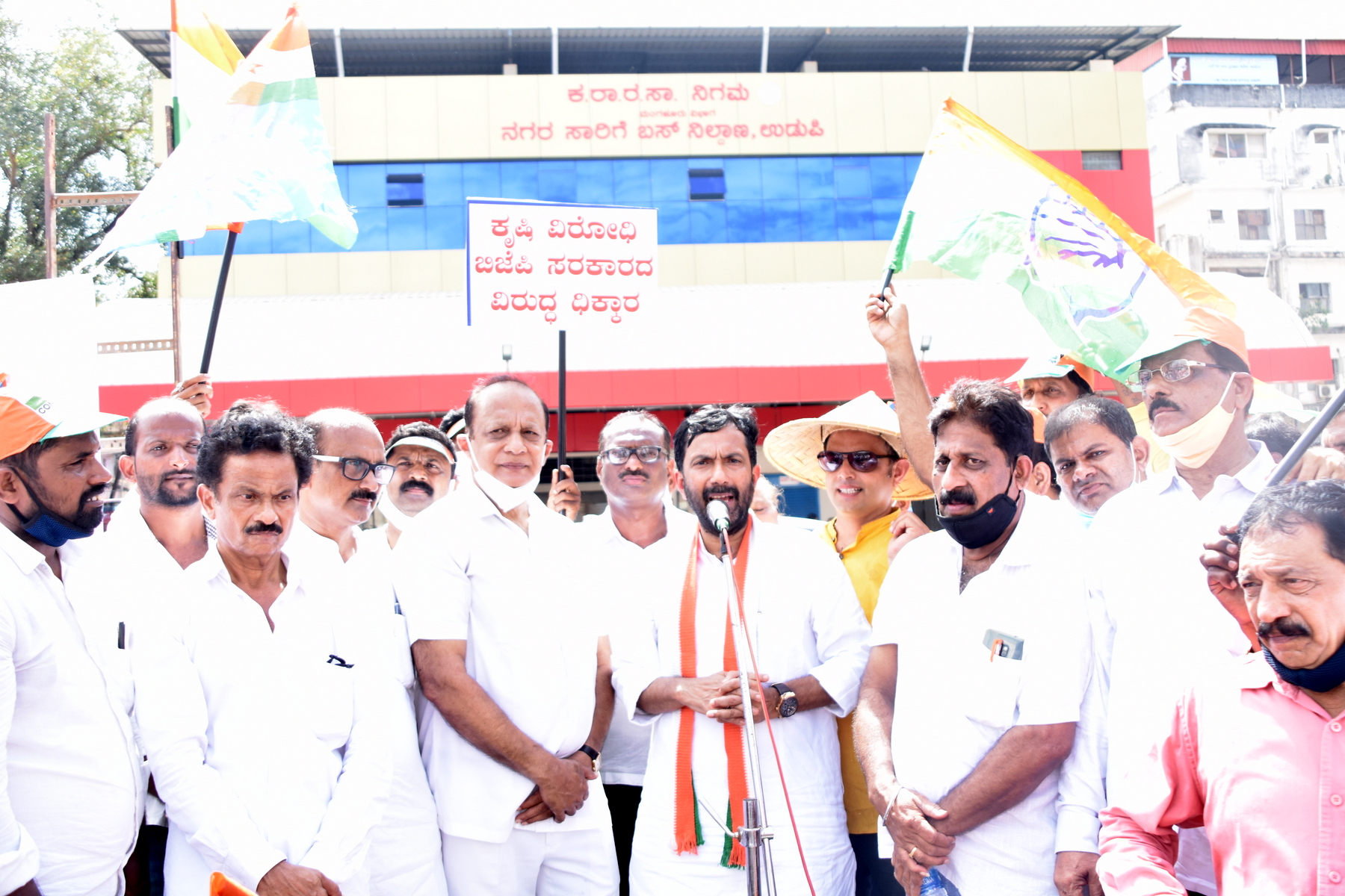 ಜನರ ಧ್ವನಿಗೆ ರಾಷ್ಟ್ರಪತಿ ಪ್ರತಿಸ್ಪಂದಿಸಲಿ: ಸಲೀಂ ಅಹ್ಮದ್