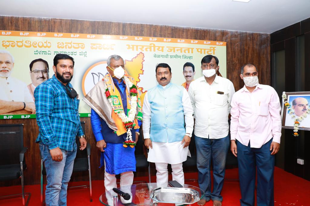 ಕೇಂದ್ರ - ರಾಜ್ಯ ಸರ್ಕಾರಗಳ ಯೋಜನೆಯನ್ನು ಕಾರ್ಯಕರ್ತರು ಮನೆ ಮನೆಗೆ ತಲುಪಿಸಲಿ; ಸಚಿವ ಎಸ್ ಟಿ ಎಸ್